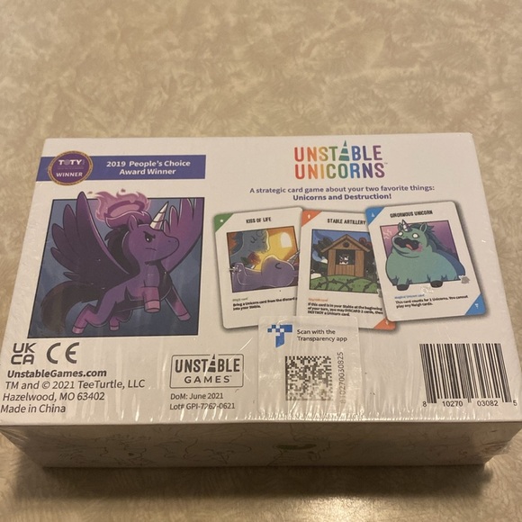 NEW Unstable Unicorns Card Game Board Game Party Game for Adults Teens‎ Family - Picture 2 of 6